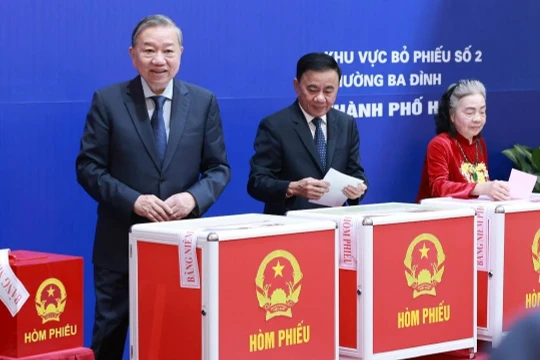 Tổng bí thư Tô Lâm và nhiều lãnh đạo cấp cao trúng cử Quốc hội khóa XVI. Ảnh: VGP.