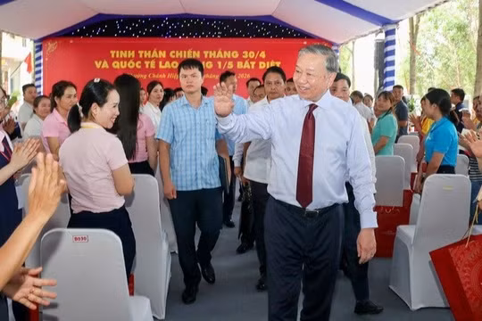 Tổng bí thư, Chủ tịch nước Tô Lâm đến thăm, gặp gỡ, trò chuyện với công nhân, người lao động Thành phố Hồ Chí Minh