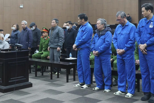 Các bị cáo tại phiên tòa. Ảnh: N.H.