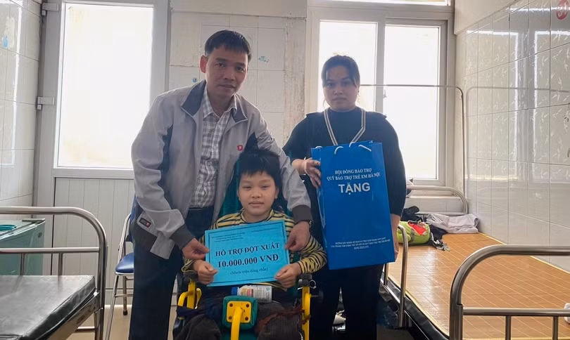 Những mảnh đời bất hạnh được chăm sóc chu đáo tại Trung tâm Công tác xã hội và ỹ Bảo trợ trẻ em Hà Nội.