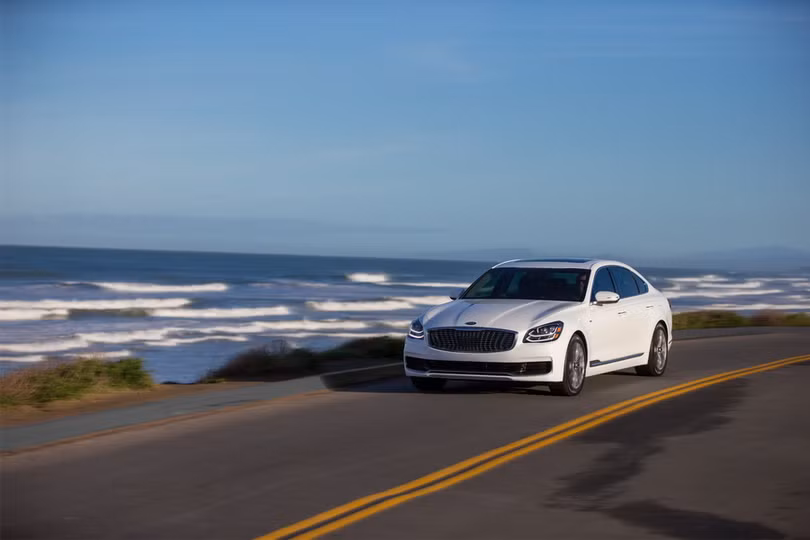 Có gì mới trên Kia K900 2019? ảnh 6