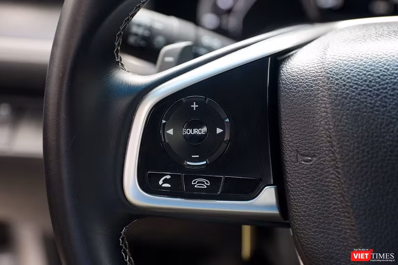 Honda Civic 1.8 E 2018 có xứng với mức giá 758 triệu đồng? ảnh 14