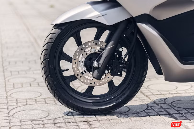 Những điểm được và chưa được trên Honda PCX 2018 ảnh 8