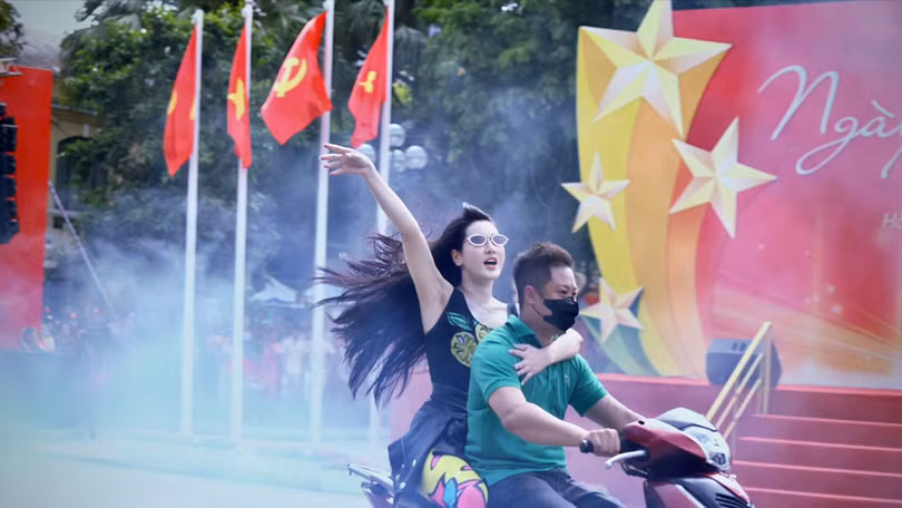 chị Ly 1.jpg