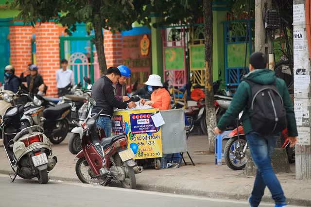 Vietlott đã “đổ” bao nhiêu tiền để vận hành hệ thống Xổ số điện toán? ảnh 3 Thương hiệu xổ số Vietlott đang bị sử dụng trái phép nhằm trục lợi