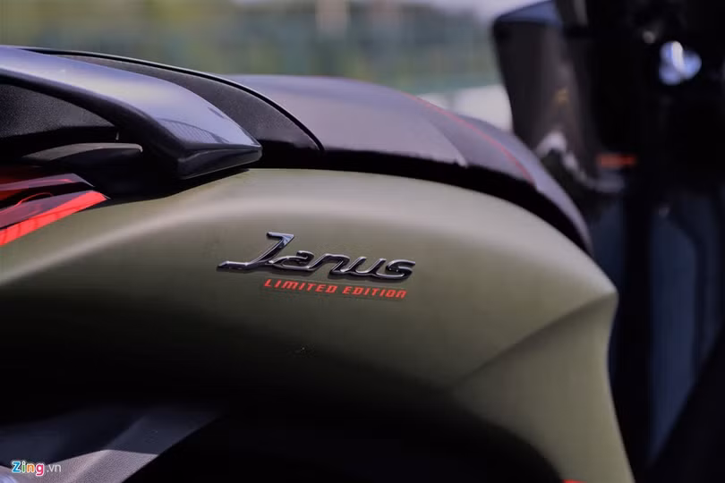 Janus Limited chỉ sản xuất số lượng hạn chế, tương tự phiên bản Exciter Camo trước đây. Tuy nhiên, Yamaha không nói cụ thể hạn chế bao nhiêu chiếc.