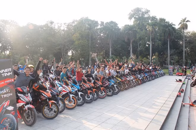 Dàn xe WINNER hoành tráng tại sự kiện diễn ra ở thủ đô. Dàn xe WINNER hoành tráng tại sự kiện diễn ra ở thủ đô.