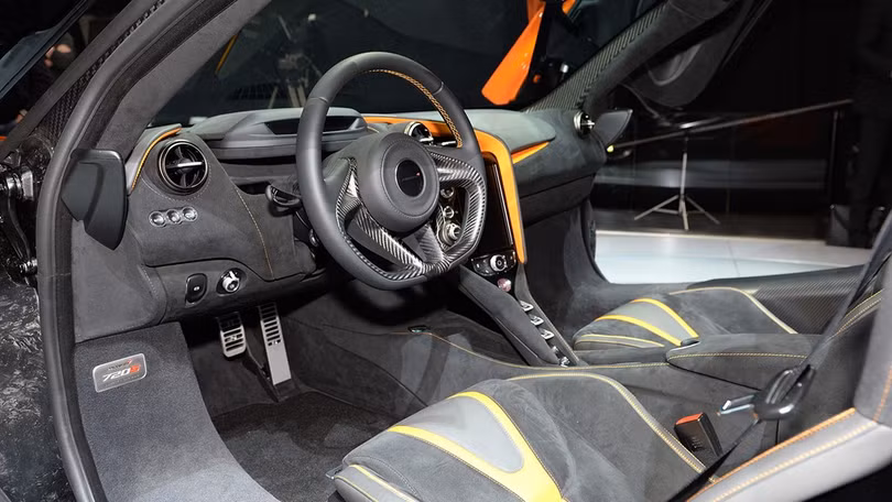 Siêu xe McLaren 720S chính thức ra mắt ảnh 8 Siêu xe McLaren 720S chính thức ra mắt ảnh 8