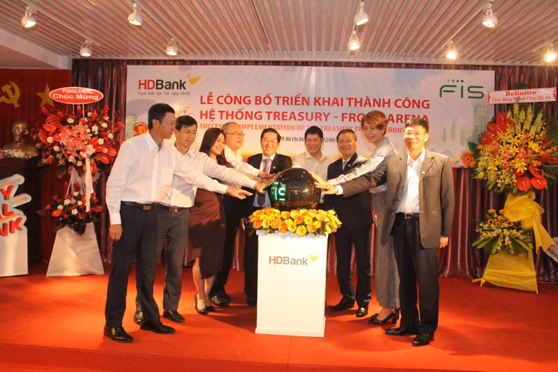Lễ ra mắt hệ thống Treasury – FIS Front Arena.