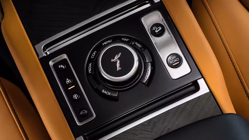 Rolls-Royce Cullinan 2018: Chiếc SUV siêu sang đáng mong đợi của năm 2018 ảnh 17