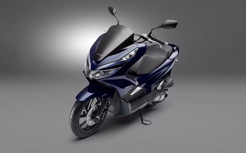 So với phiên bản PCX 150cc, phiên bản PCX Hybrid đắt hơn gần 20 triệu đồng.