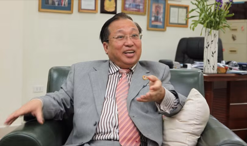 GS Hà Tôn Vinh