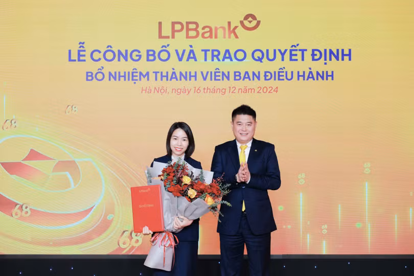 Anh5_Bổ nhiệm bà Nguyễn Hồng Nhung.jpg