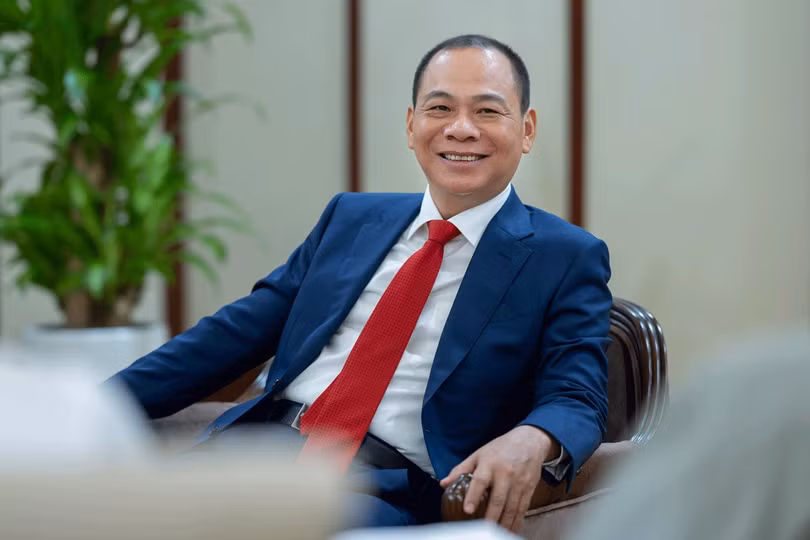 vfsphamnhatvuong-2024junbloomber.jpg