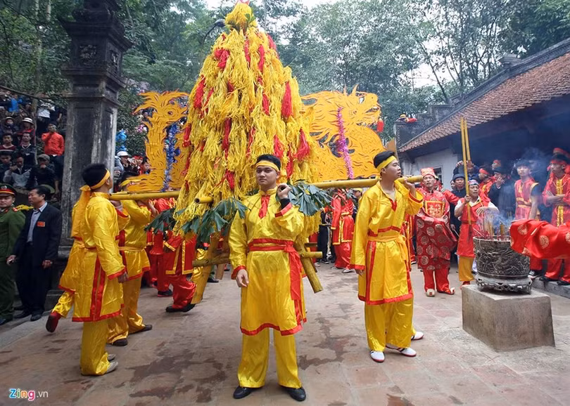 7 lễ hội tâm linh ngay gần Hà Nội không thể bỏ qua trong dịp Tết Nguyên đán ảnh 8