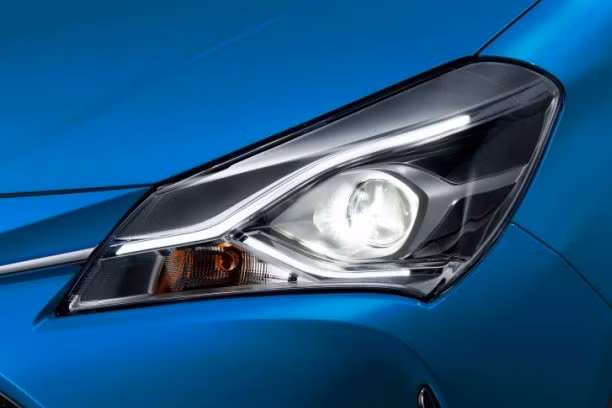 Toyota Yaris 2017 giá 232 triệu, dân Việt ngóng chờ ảnh 4