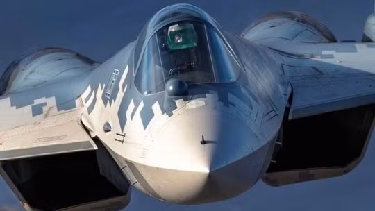 Chiến đấu cơ Su-57 của Không quân Nga. Ảnh: MW.