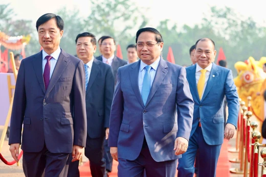 Thủ tướng Phạm Minh Chính đến dự lễ khởi công dự án đầu tư xây dựng Khu đô thị thể thao Olympic.