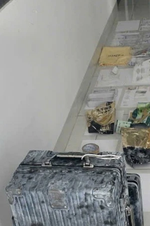 Từ chiếc vali chứa hơn 2,7 kg ma túy sau nhà nguyên bí thư xã