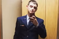 Giao dịch phòng chat: Bên trong "chợ đen" chuyên bán bí mật của nước Mỹ ảnh 1 Những tài liệu bị rò rỉ do Jack Teixeira xuất hiện tràn ngập trên các nhóm chat (Ảnh: Reuters)