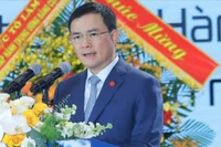 Trung tướng Tào Đức Thắng cho biết Viettel làm chủ 270 công nghệ lõi, nghiên cứu và làm chủ hơn 80 sản phẩm quân sự, gần 100 sản phẩm dân sự.