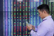 Có nên bắt đáy khi VN-Index “bay” gần 100 điểm?