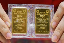 Vàng JSC bán ra hôm nay cao hơn ngày vía Thần Tài nhưng người mua vẫn lỗ vì chênh lệch giá mua vào bán ra. 