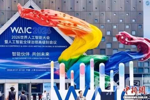 Hội nghị AI Thế giới Thượng Hải (WAIC 2026) diễn ra từ 17-20/7 thu hút lãnh đạo hàng chục quốc gia và hơn 1.100 doanh nghiệp AI tham dự. Ảnh: CNS.