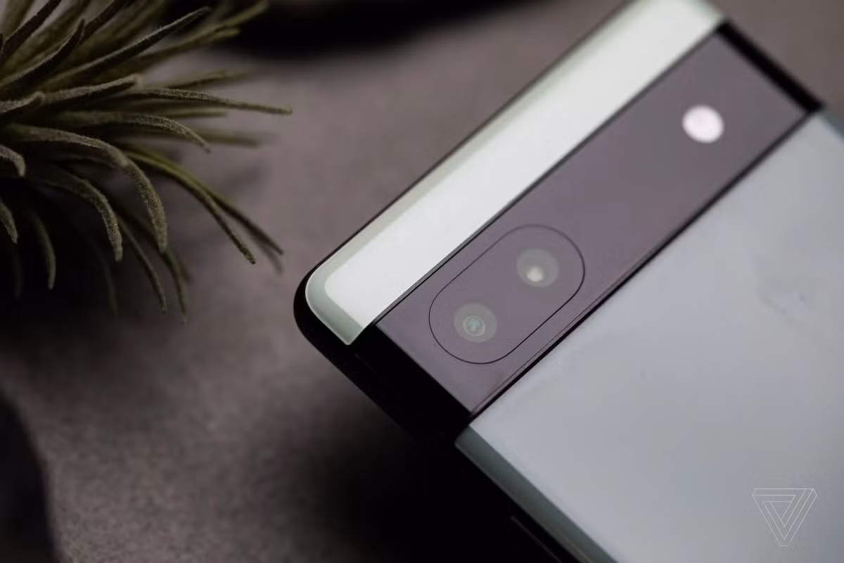 Google Pixel 6A - The Verge.jpg