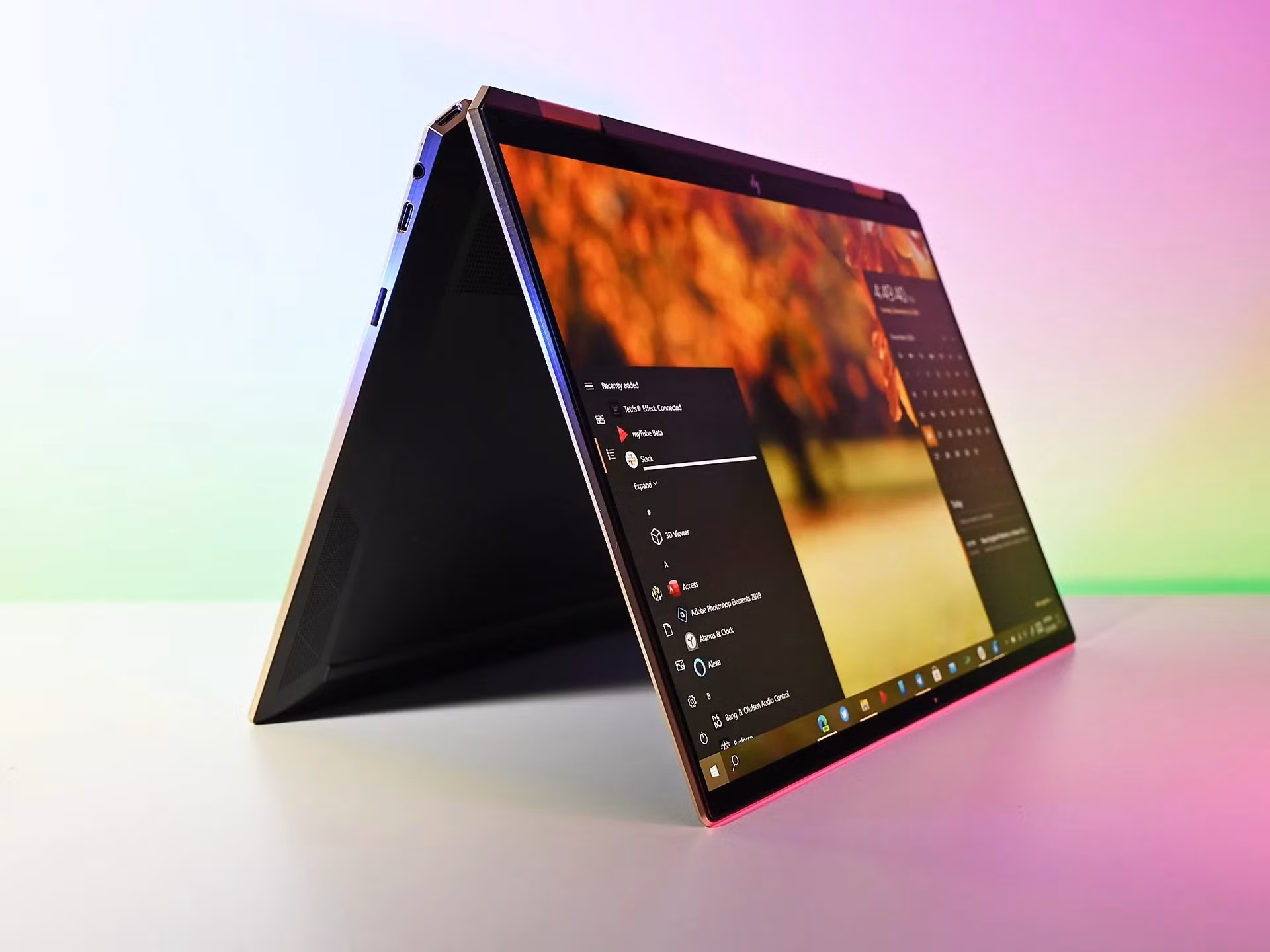 HP Spectre x360 14. Ảnh: Windows Central