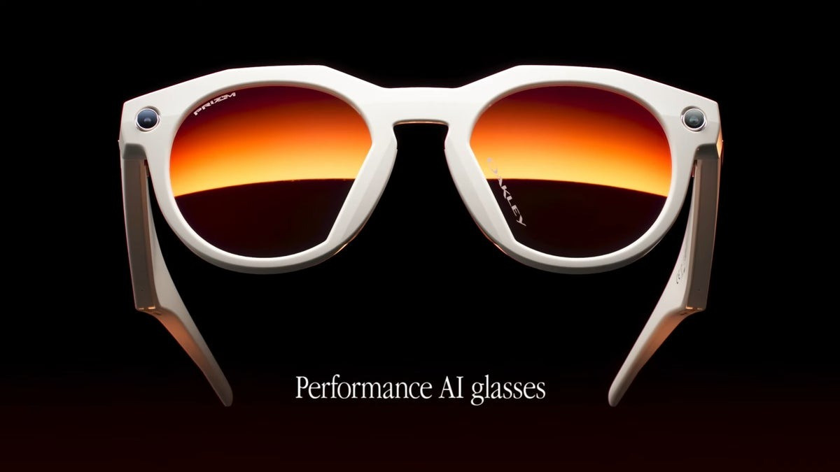 kinh thong minh - Phone Arena.jpg