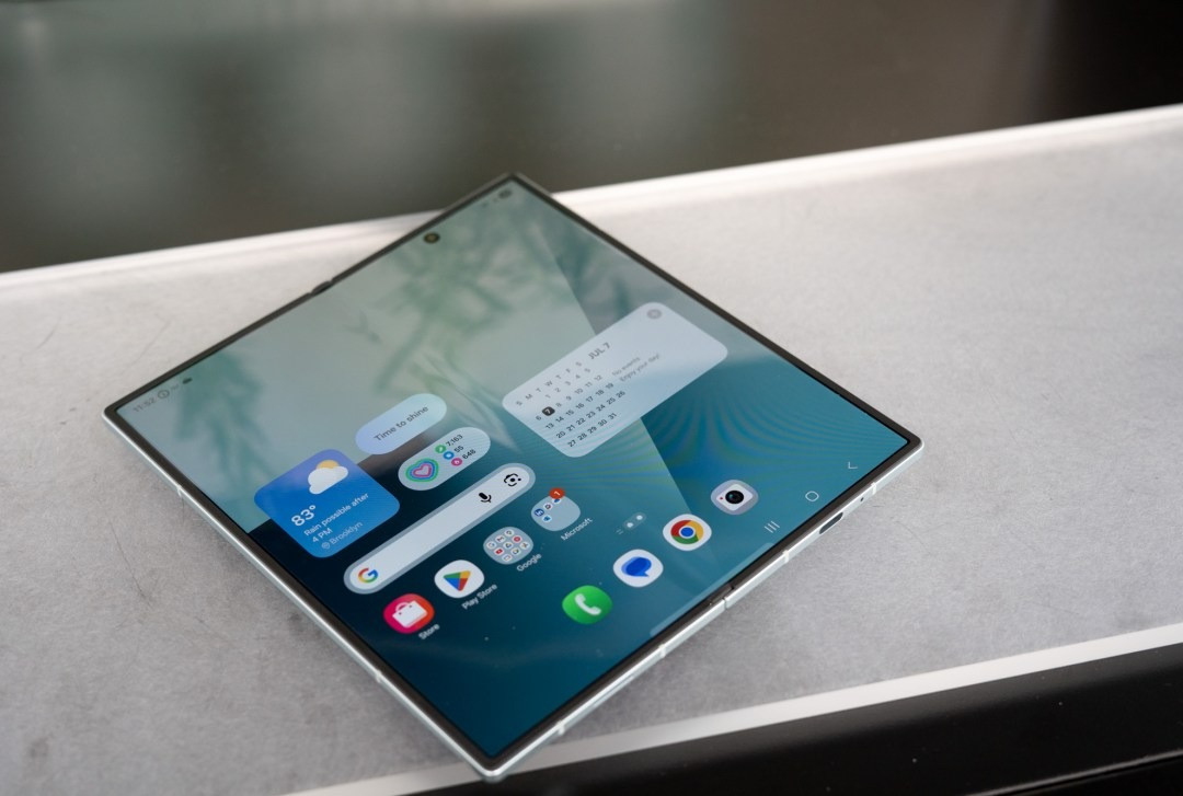 Galaxy Z Fold 7 - The Verge.jpg