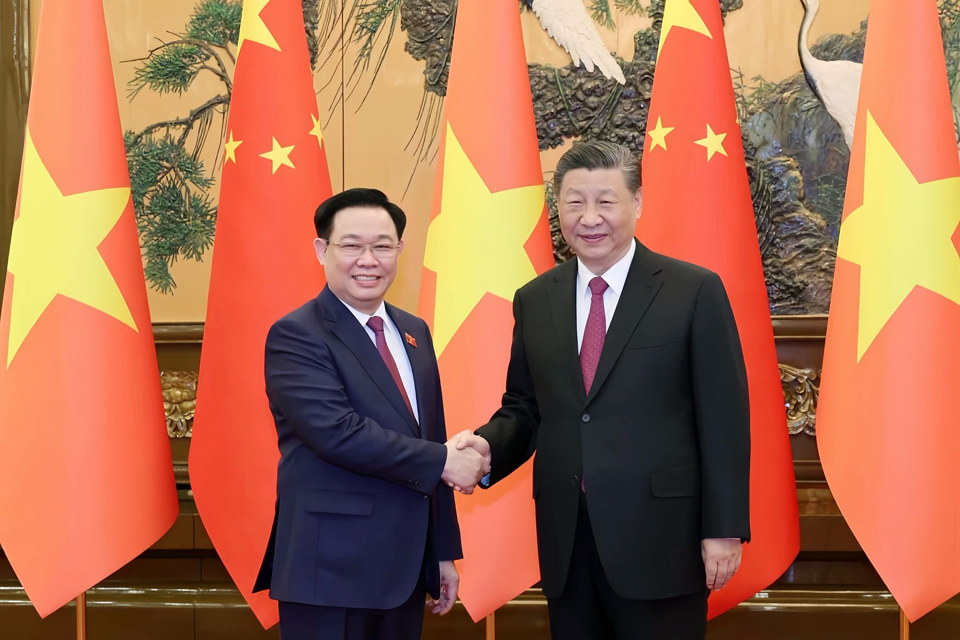 img-4448-949 (1).jpg