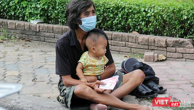 Nhà nước cần có các chương trình hỗ trợ để “cấp cứu” kịp thời cho các nhóm đối tượng dễ bị tổn thương trong đại dịch