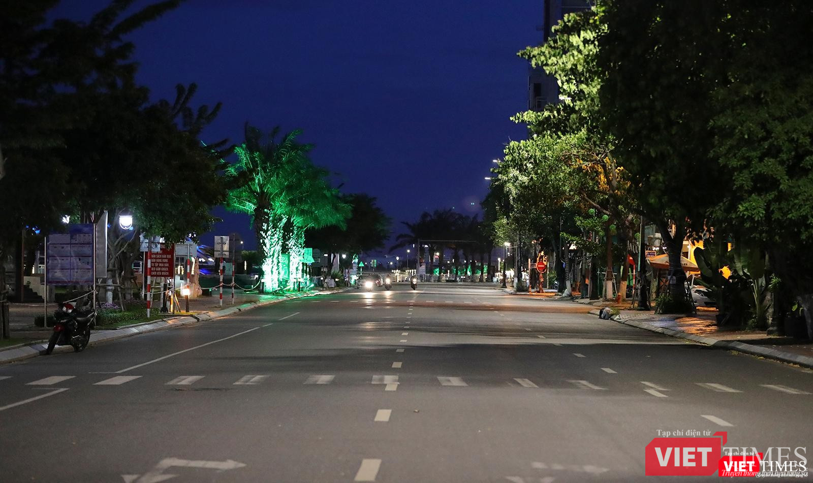 Đường Bạch Đằng ngày đầu thực hiện giãn cách xã hội