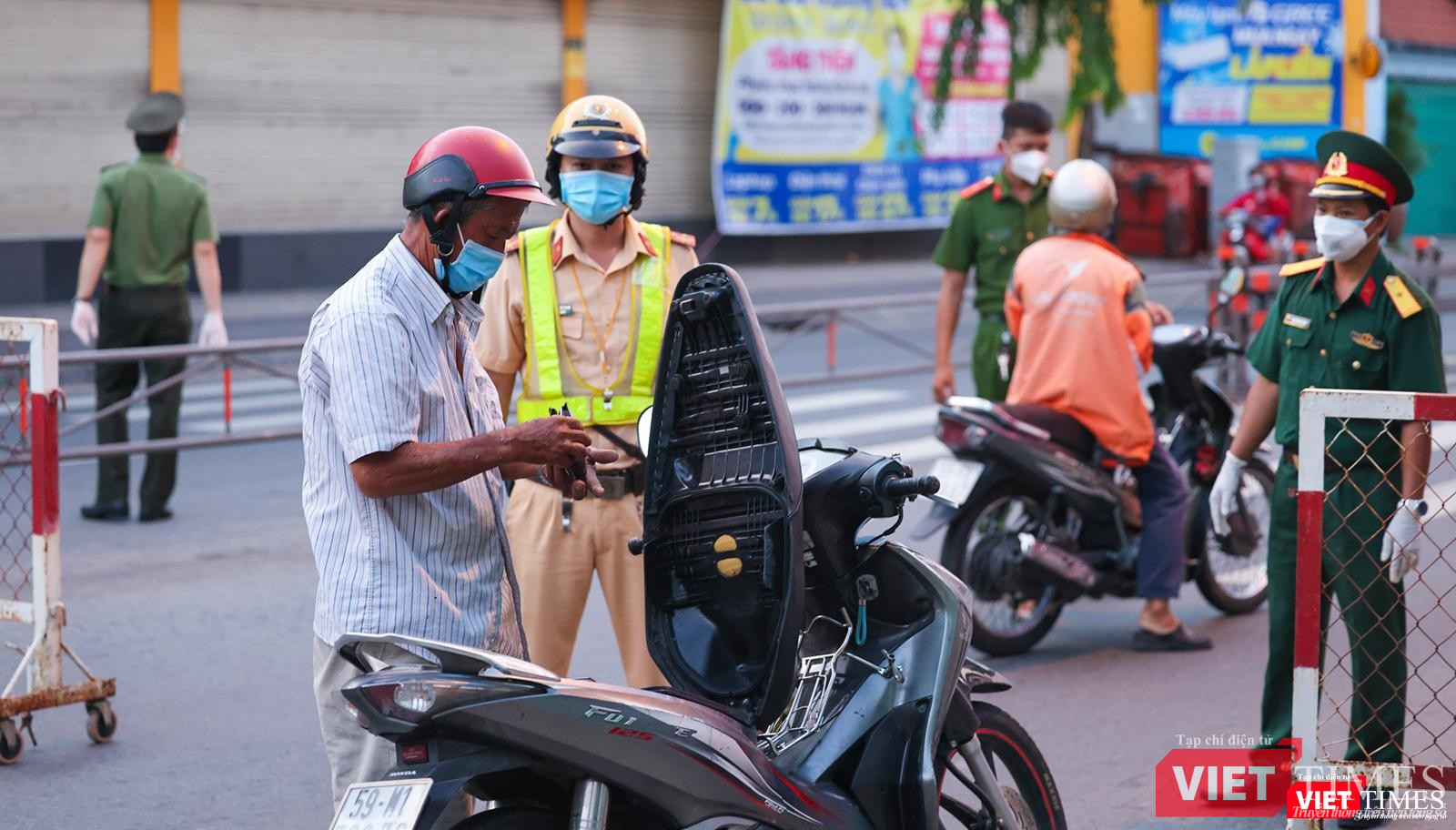Tất cả phương tiện đi lại đều được kiểm soát