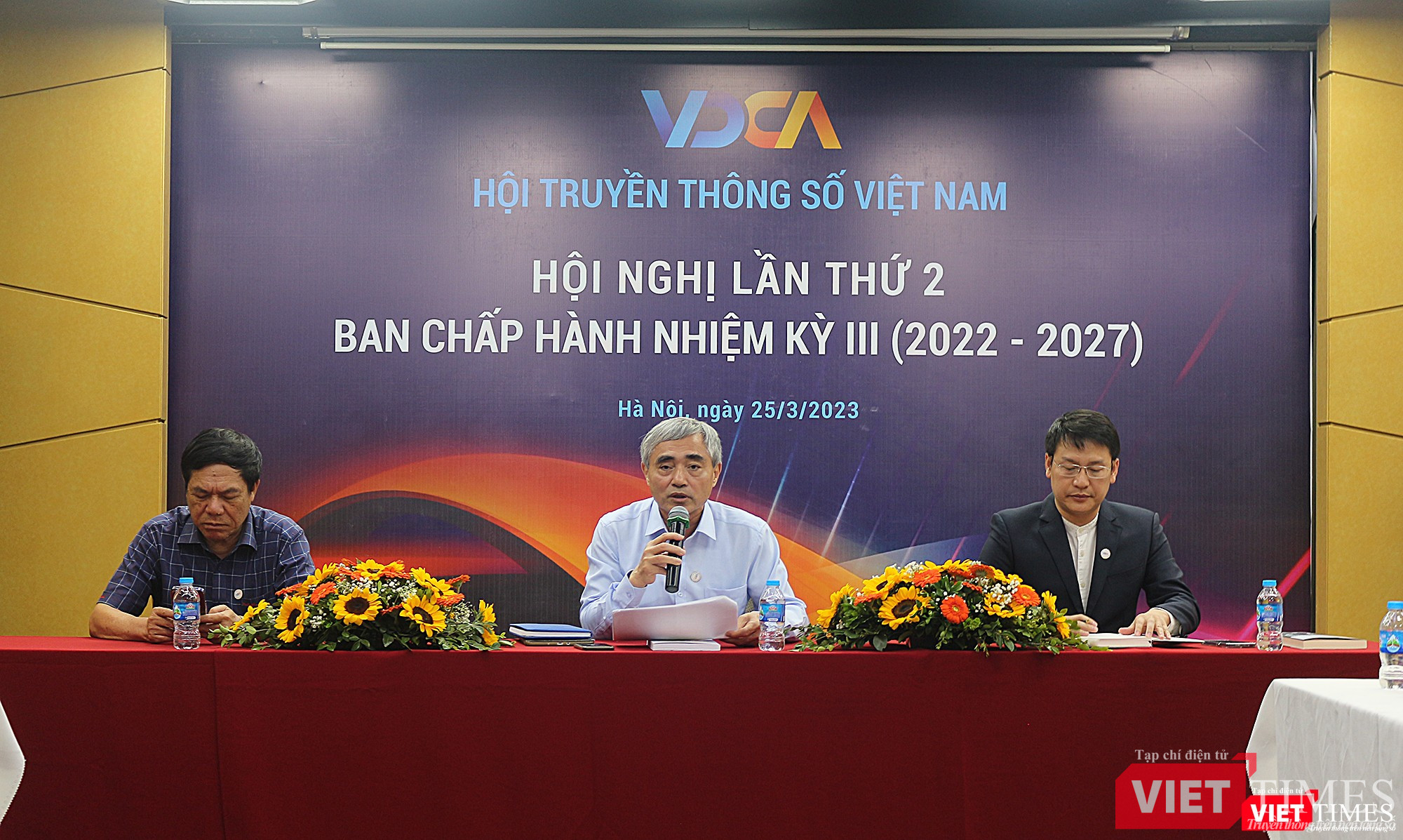 Ông Nguyễn Minh Hồng - Chủ tịch VDCA điều phối hội nghị