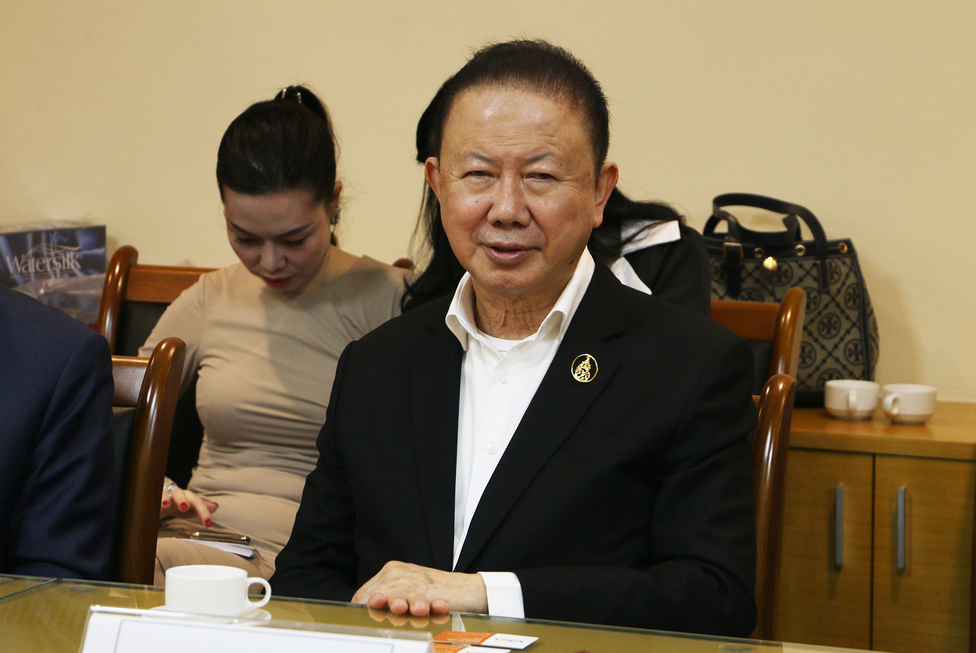 Ông Sanan Angubolkul