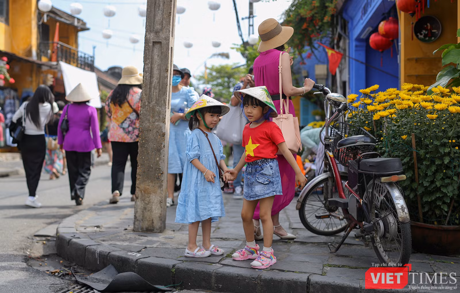 vt-hoi-an-mung-4-tet-20-4930.png