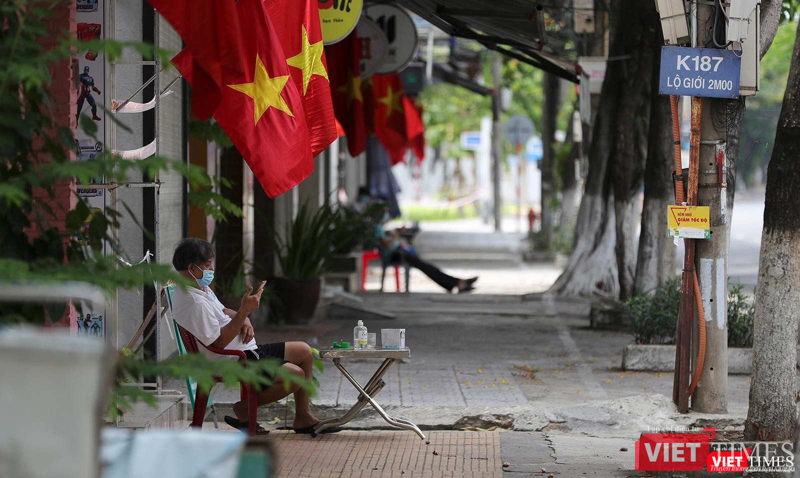 Người dân Đà Nẵng trực chốt phòng dịch, bảo vệ vùng xanh