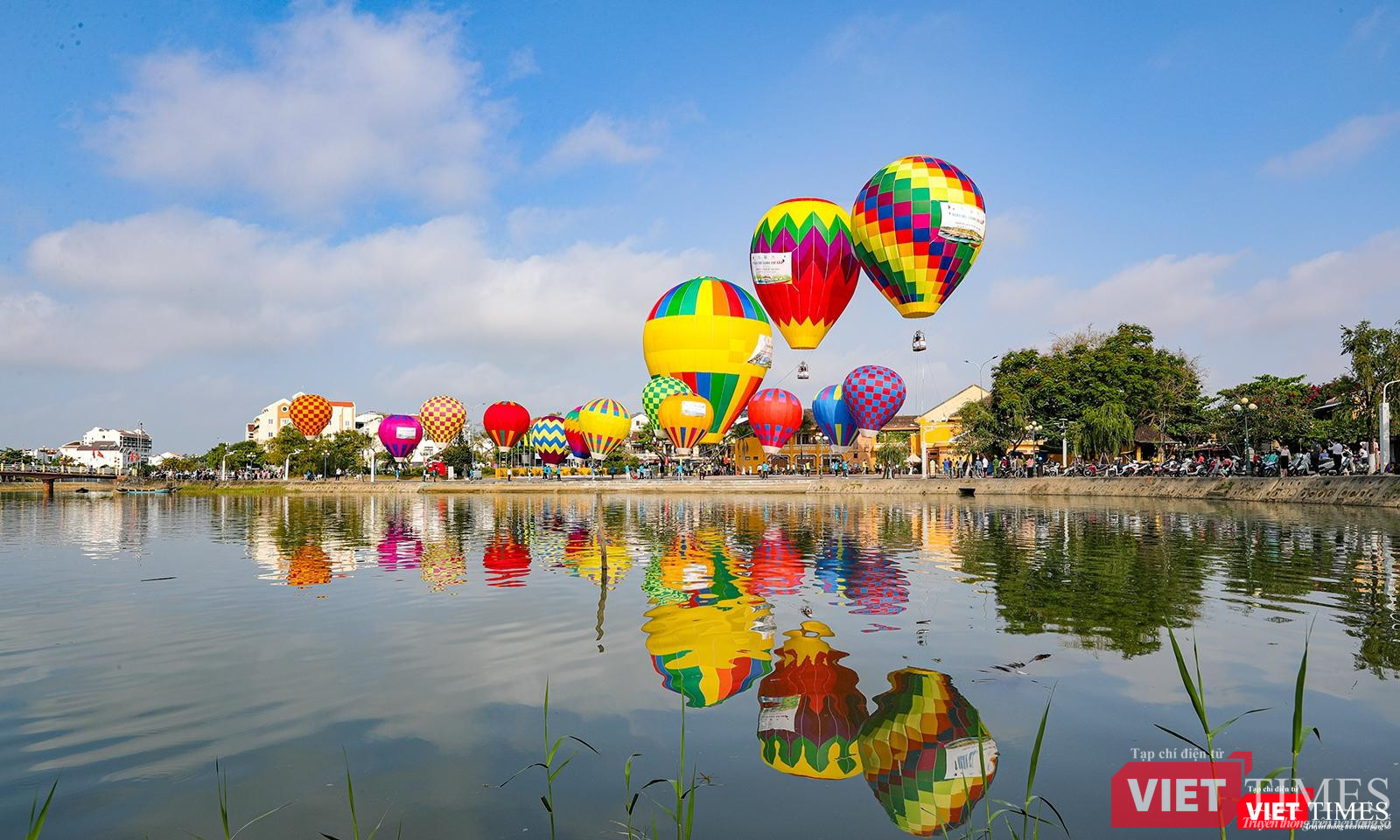 Rực rỡ sắc màu