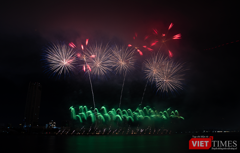 vt_trung quoc chung ket 12.png