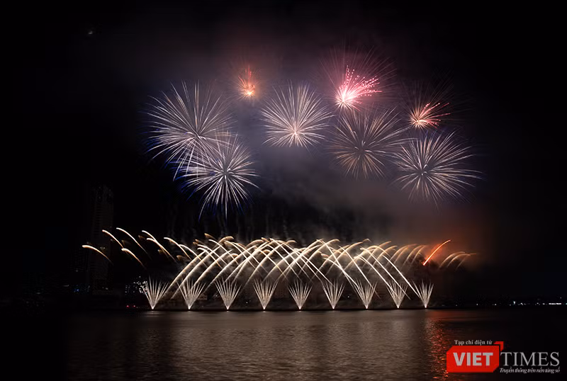 vt_trung quoc chung ket 7.png