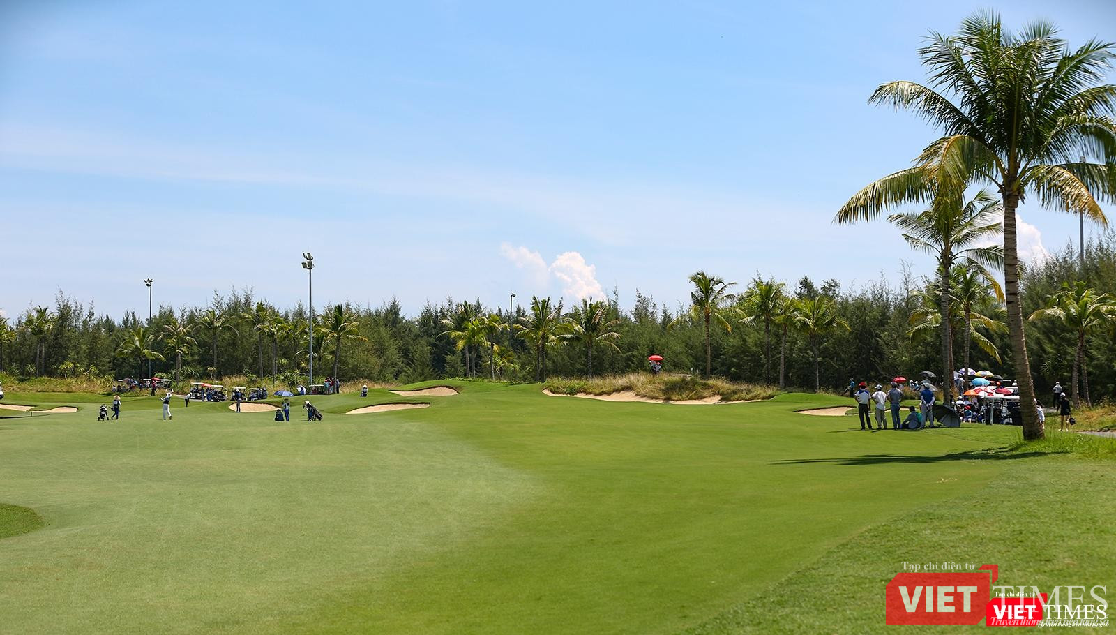 Khán giả Đà Nẵng quan tâm theo dõi giải đấu