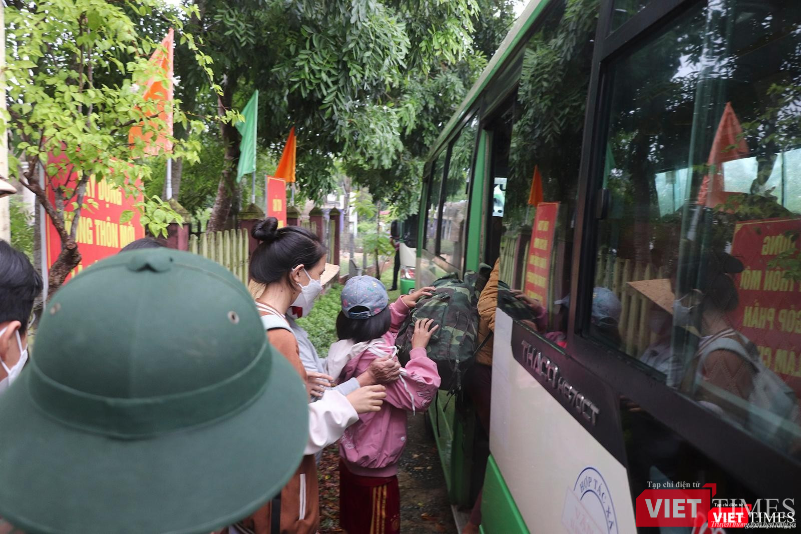 Người dân ở vùng xung yếu được di dời