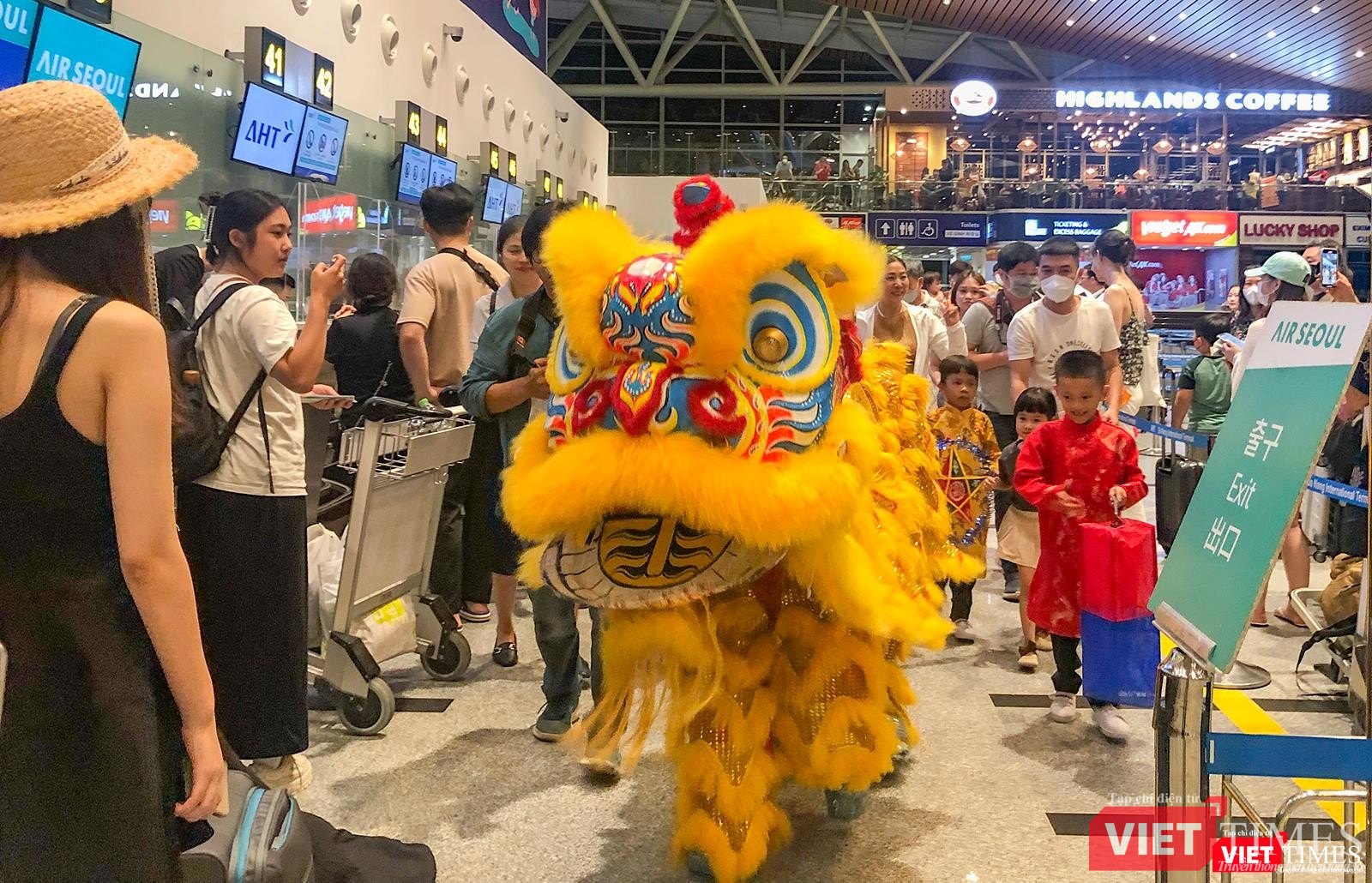 Rước đèn ông sao và đèn truyền thống của Hàn Quốc