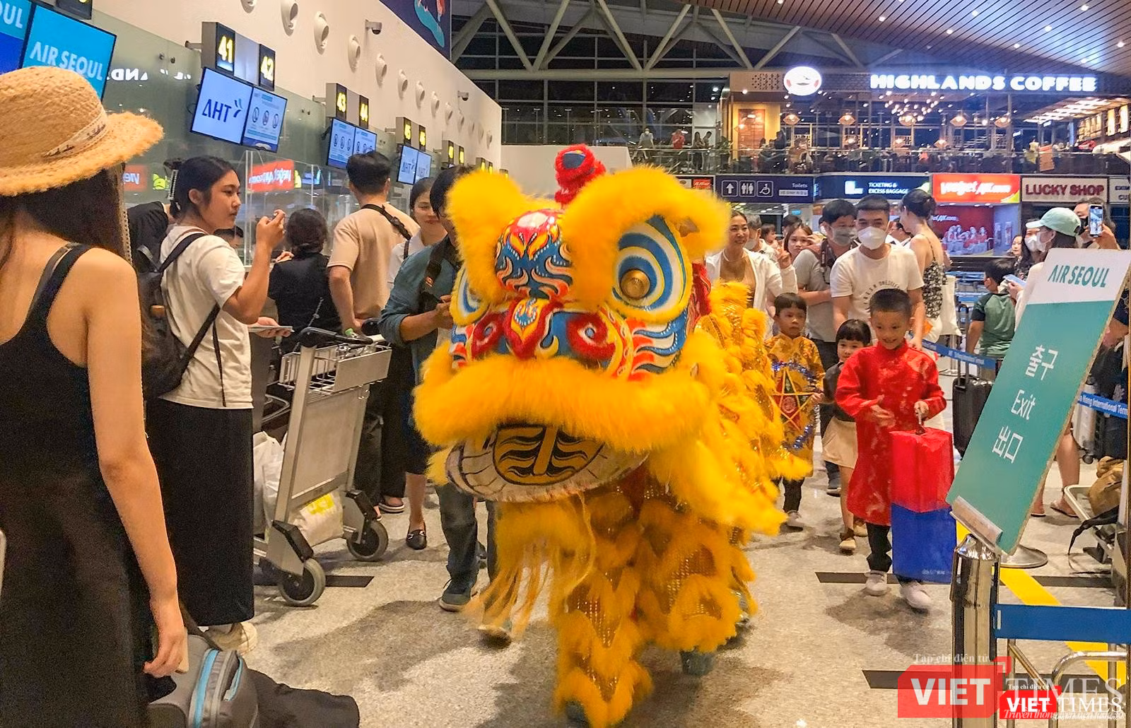 Rước đèn ông sao và đèn truyền thống của Hàn Quốc