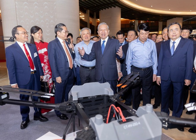 may bay khong nguoi lai CT Group.jpg