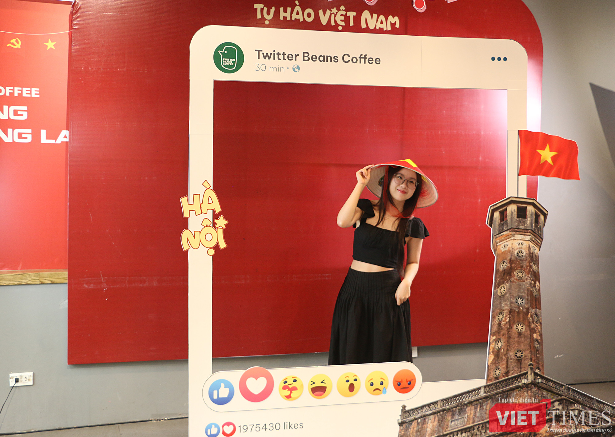 vt_robot coffee 8.jpg