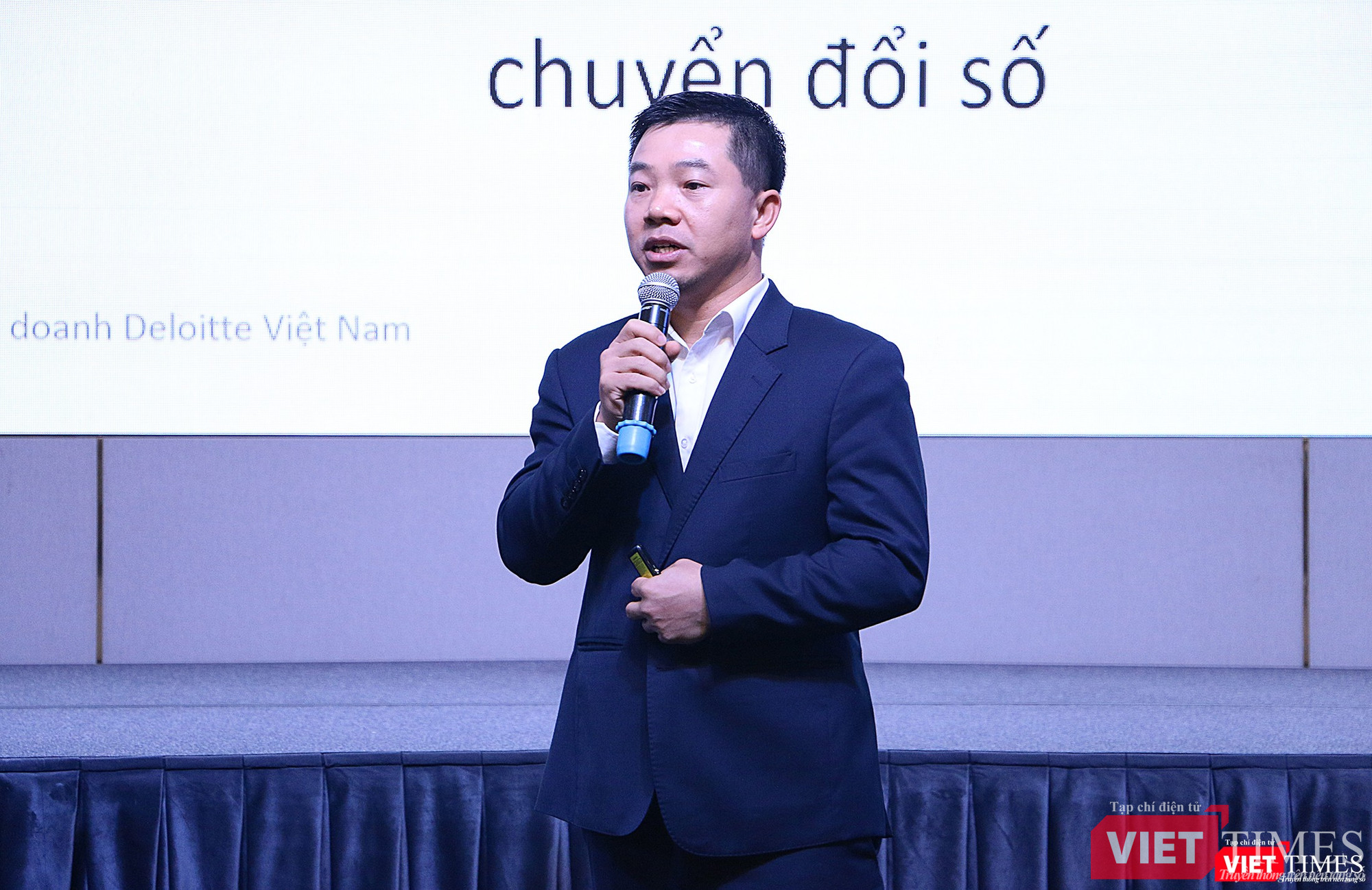 Ông Đỗ Danh Thanh phát biểu tại sự kiện do Hội Truyền thông số Việt Nam phối hợp tổ chức